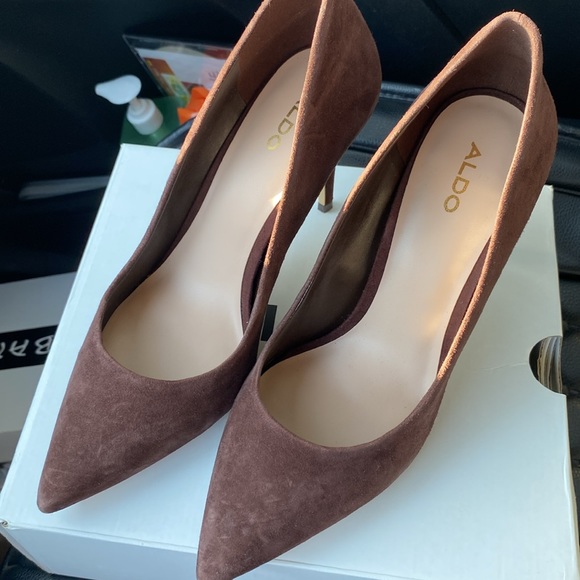 Aldo Brown 3 inch Ladies Pointy Toe Heals - Picture 2 of 3